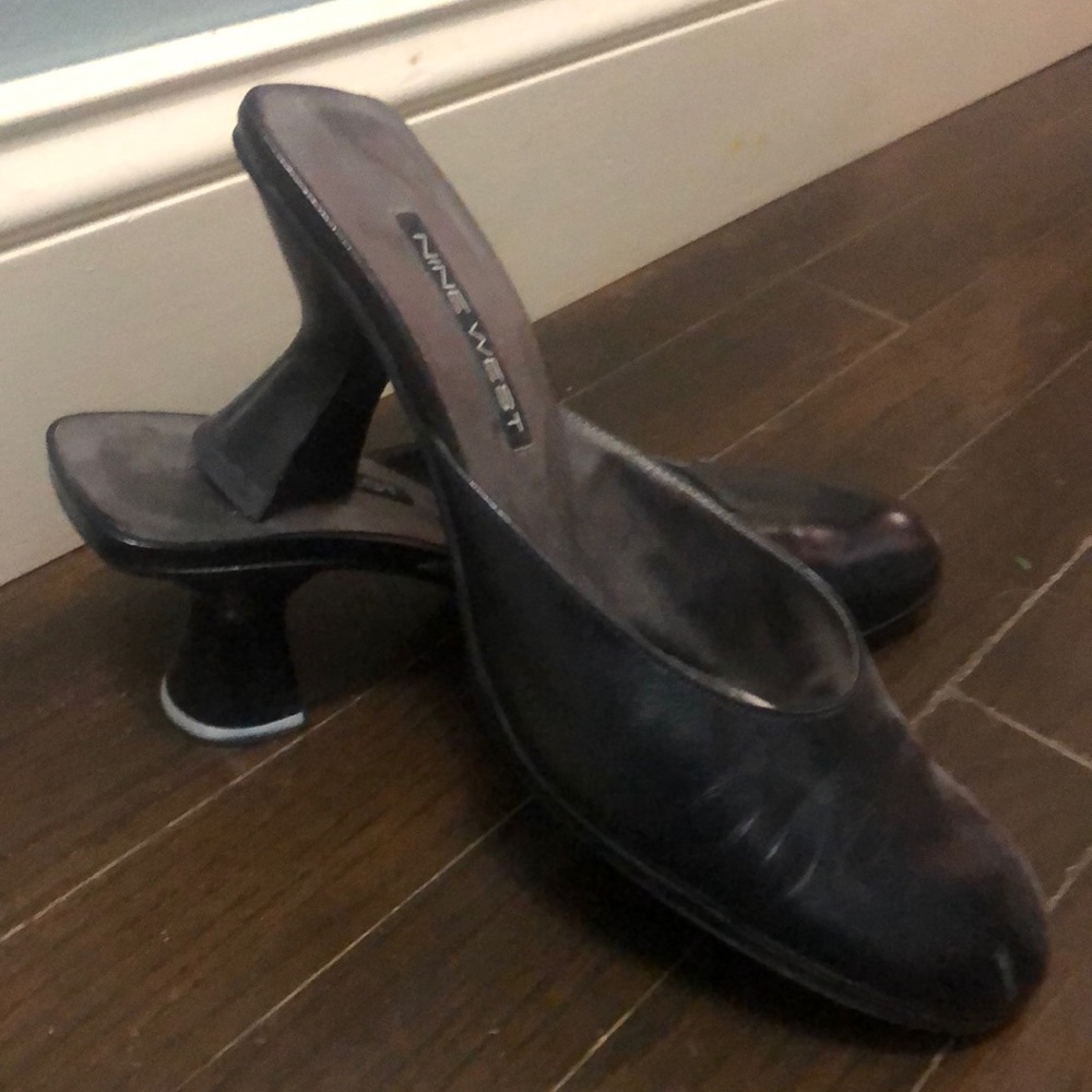 Nine West mules 2 1/2 in heel